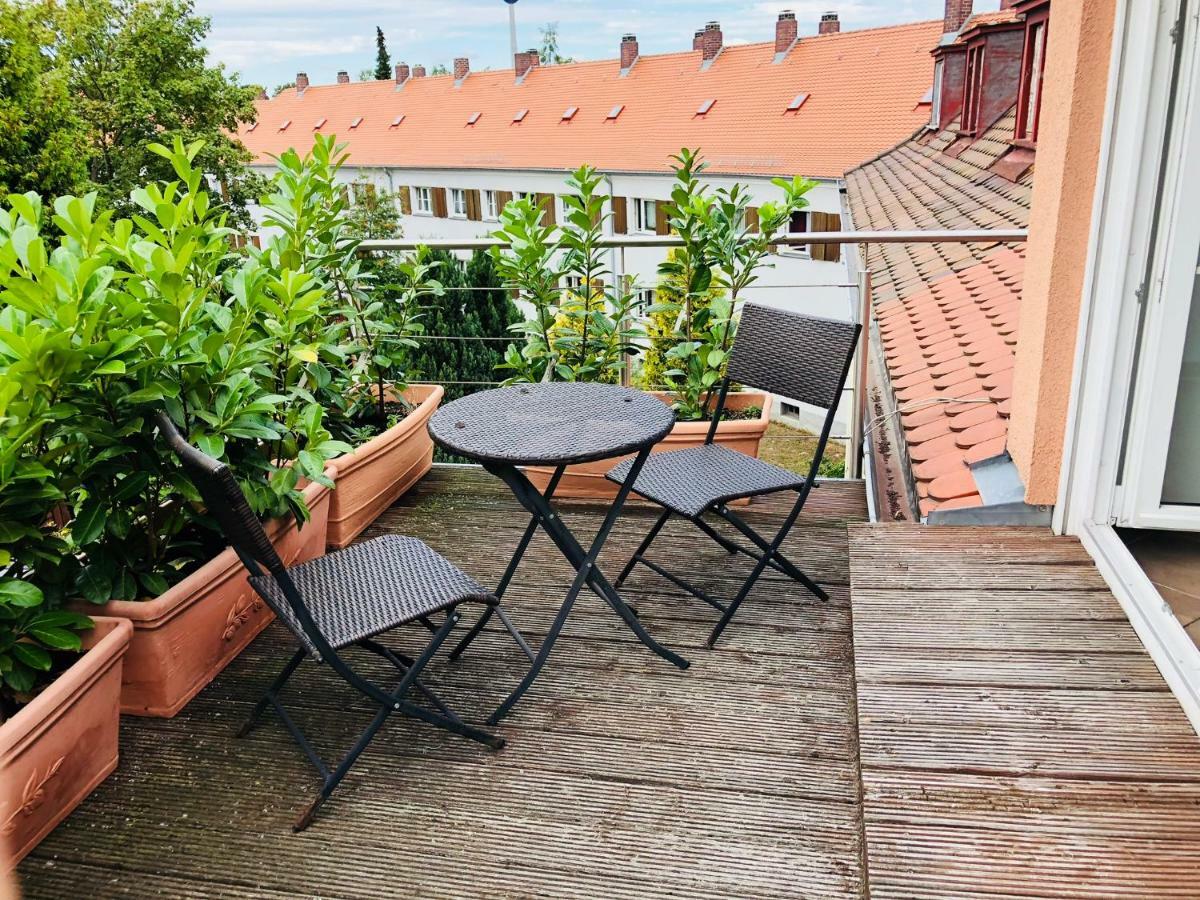 Sonnige 2-zi-wohnung Nähe Stadtmitte Und Messe